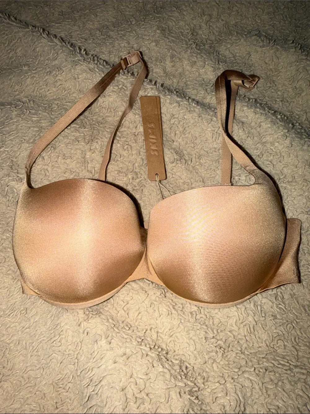 SKIMS Sculpting Nude Strapless-Convertible Bra